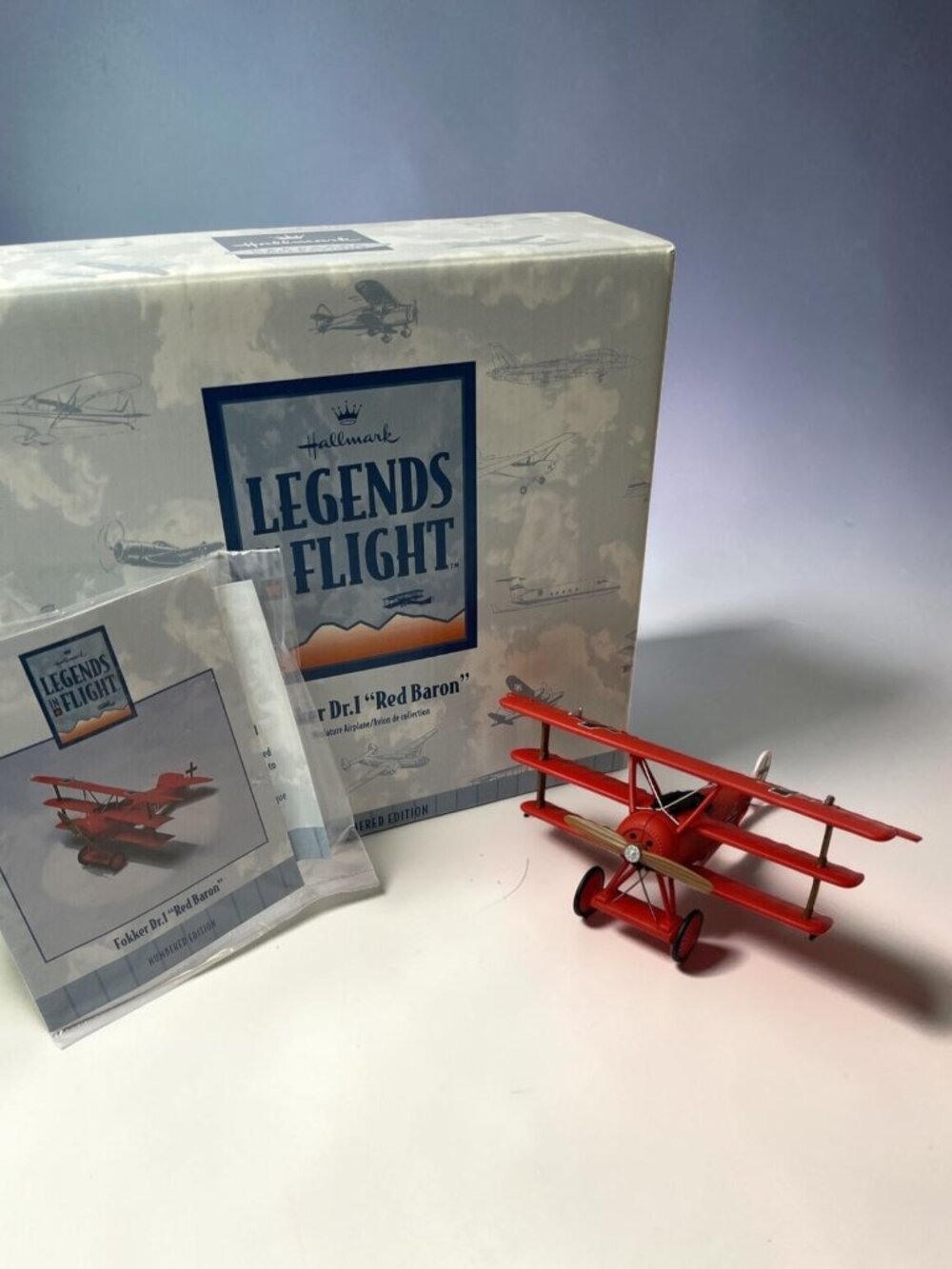 1999 Hallmark Legends In Flight Fokker Dr.I "Red Baron" QHA1005 Numbered Edition